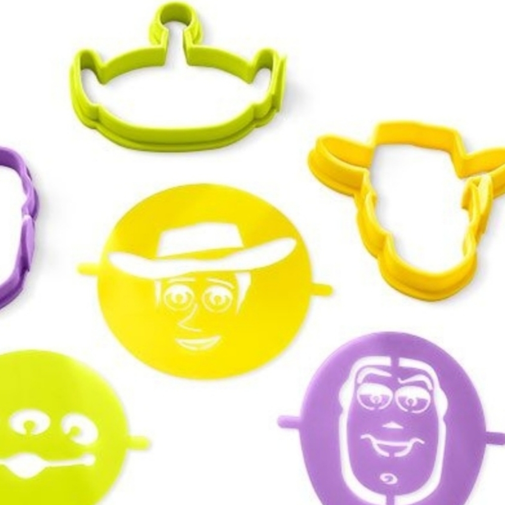 Pampered Chef Pancake Molds Toy Story 4 Set. NEW